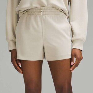 Lululemon Softstreme High-Rise Short 4" Mojave Tan 12